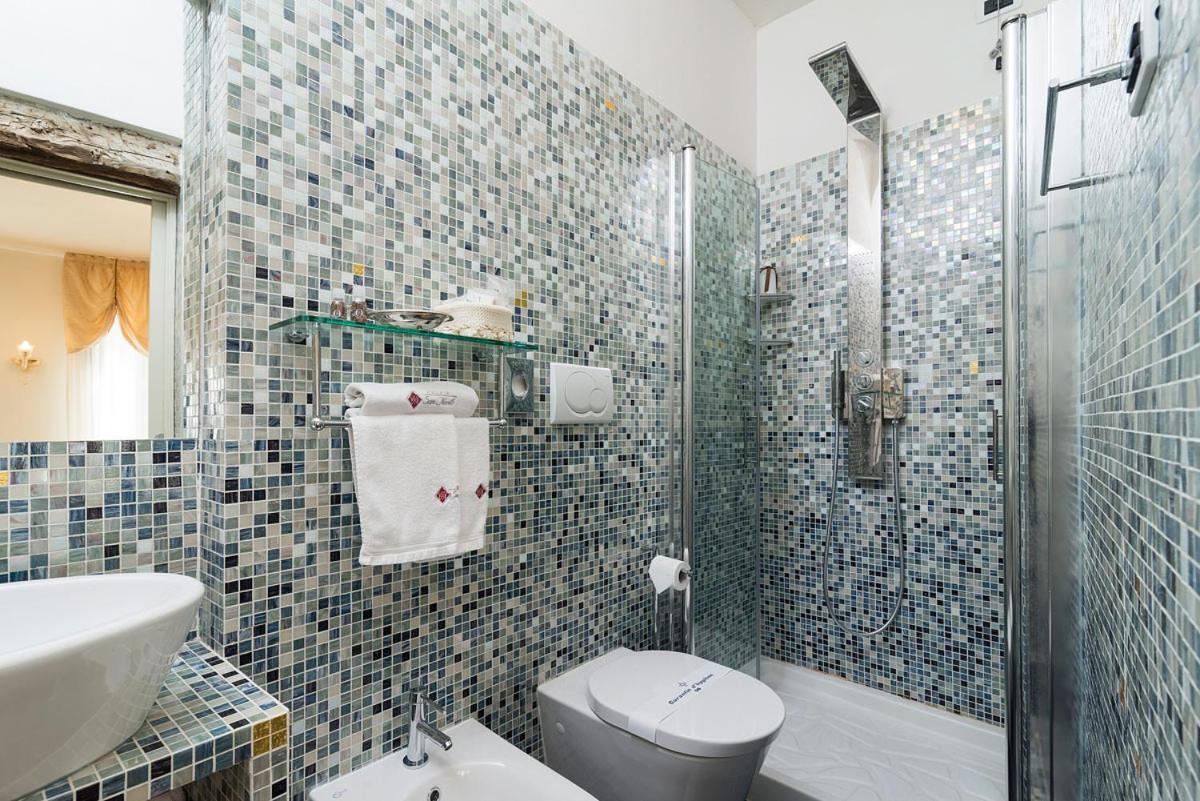 Hotel Relais San Nicolo เตรวิโซ ภายนอก รูปภาพ