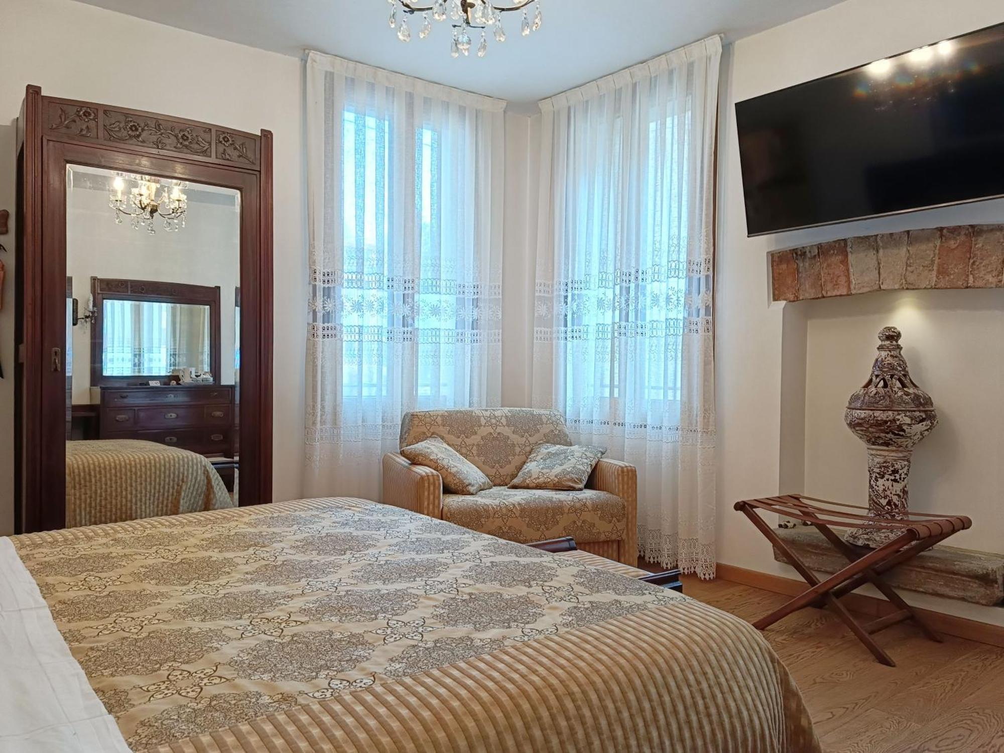 Hotel Relais San Nicolo เตรวิโซ ภายนอก รูปภาพ