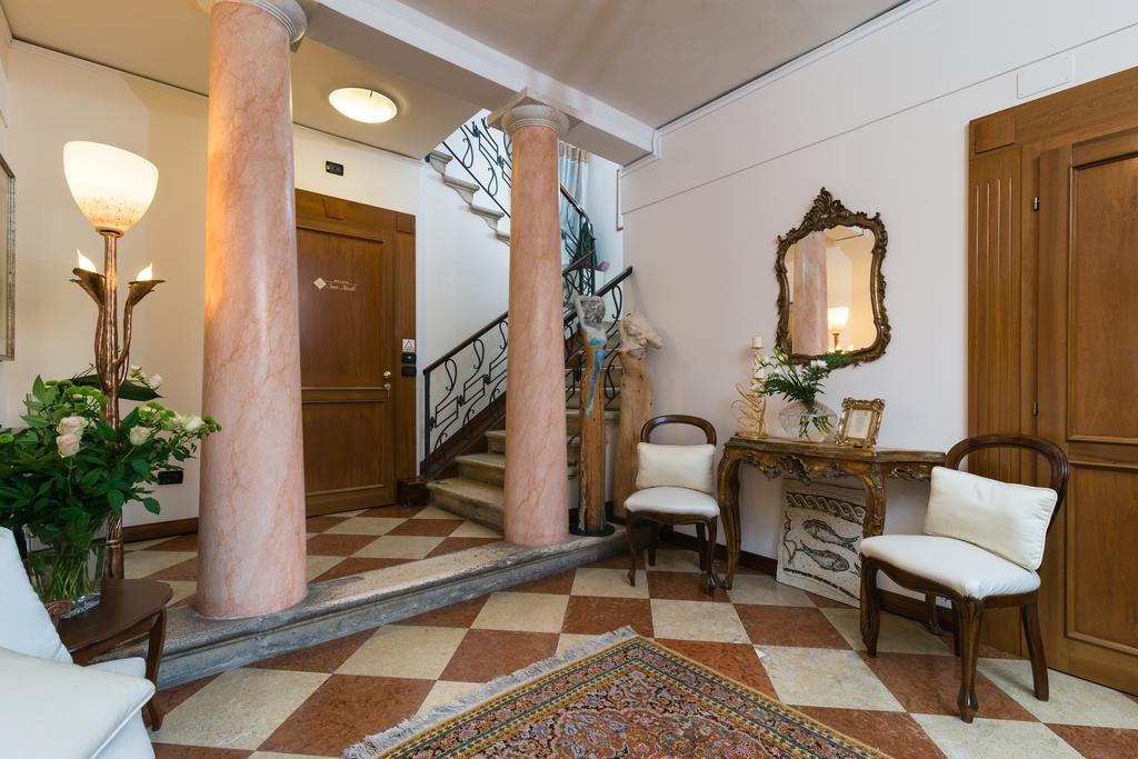 Hotel Relais San Nicolo เตรวิโซ ภายนอก รูปภาพ